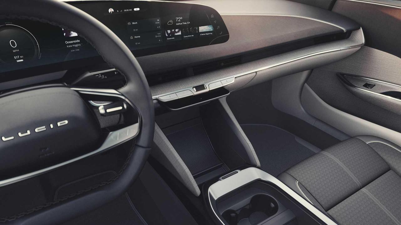 2022-lucid-air (4).jpg