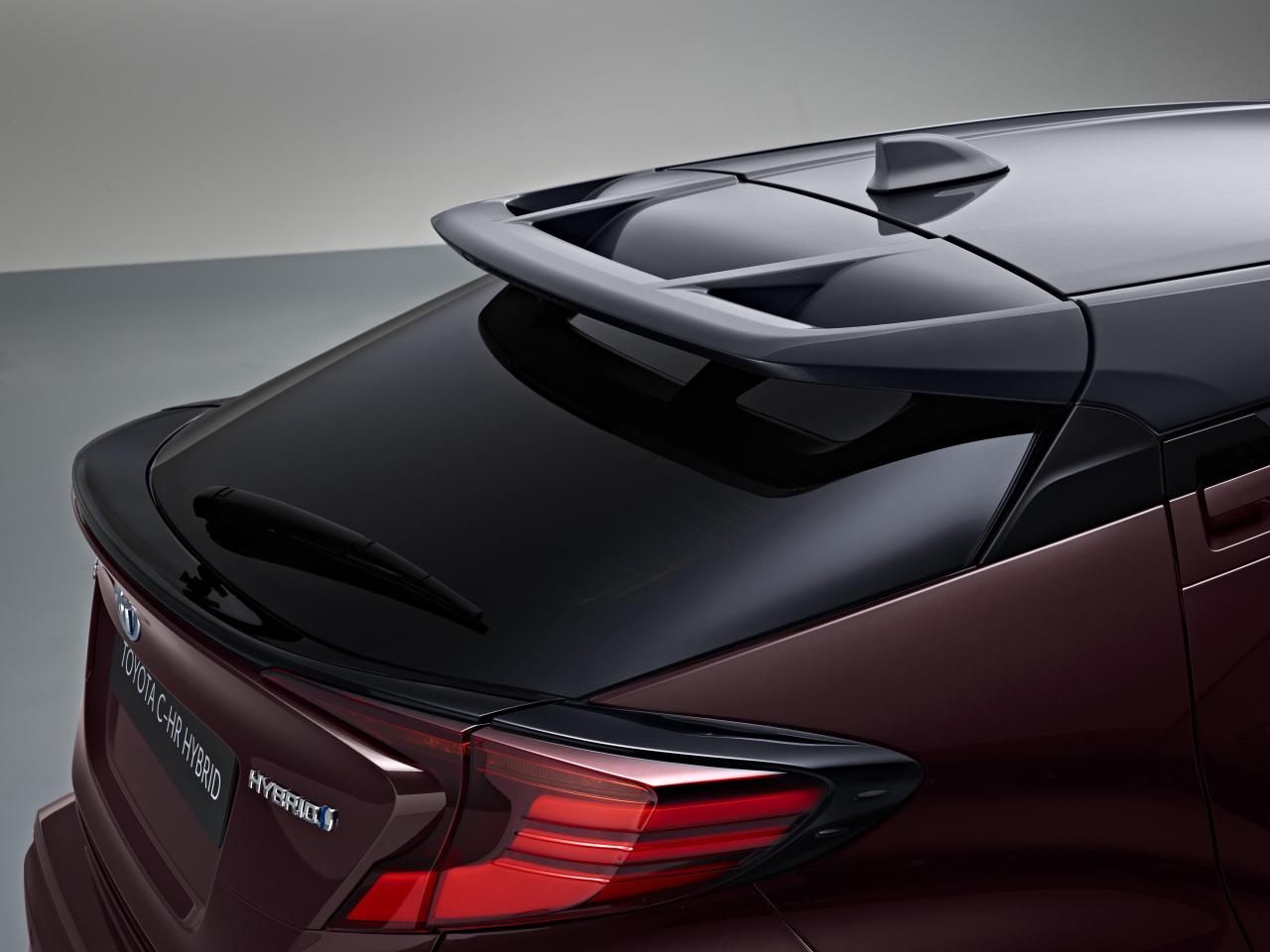 8toyotac-hrhybrid.jpg