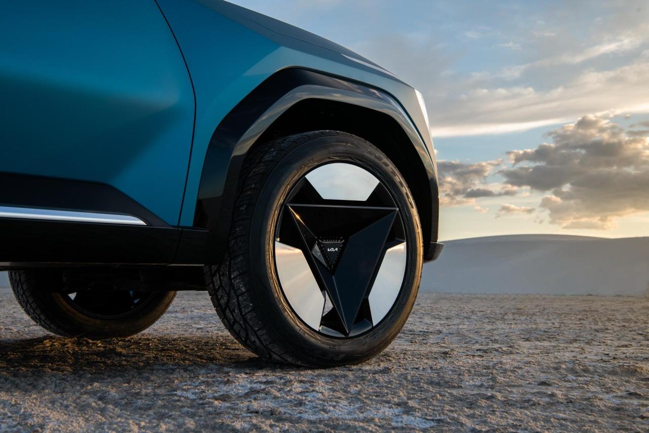 Kia-EV9-Concept-EV13.jpg