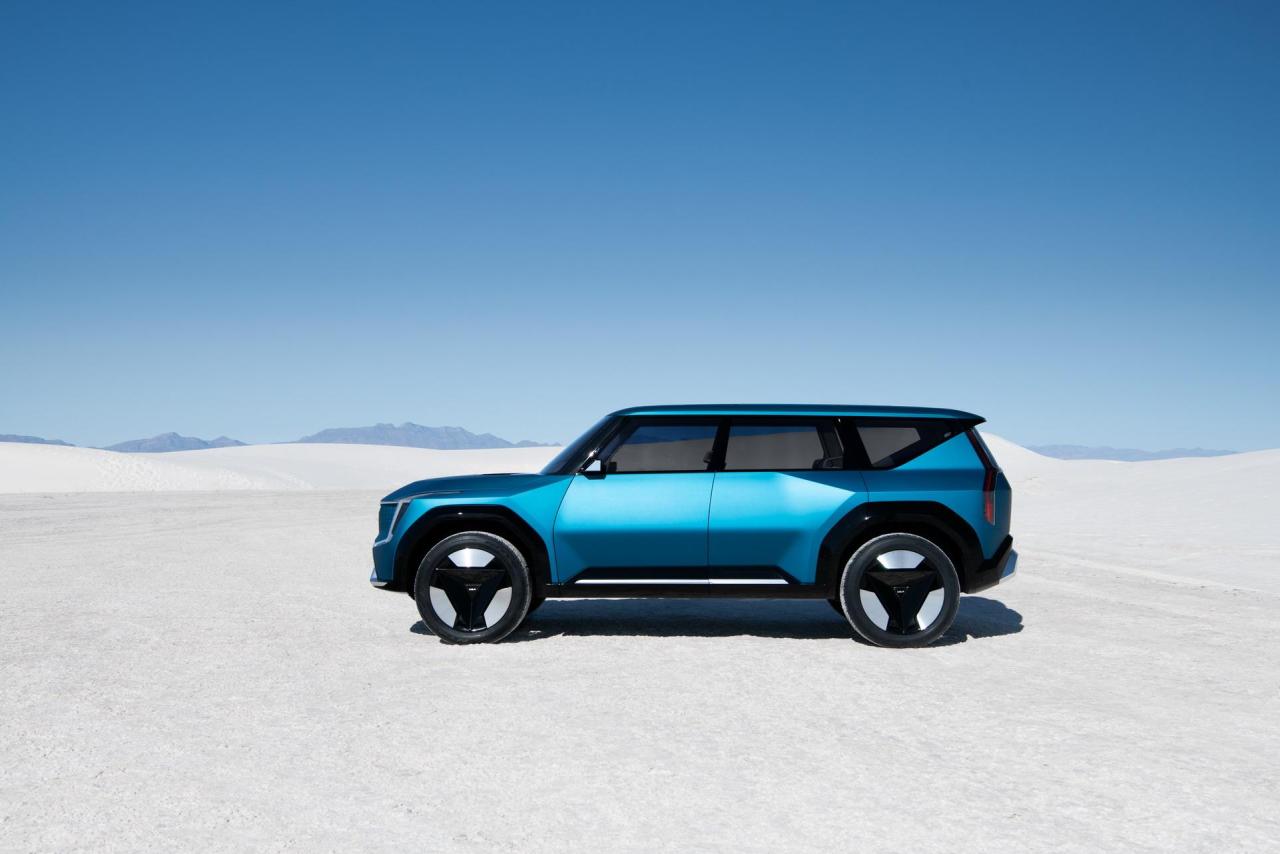 Kia-EV9-Concept-EV30.jpg
