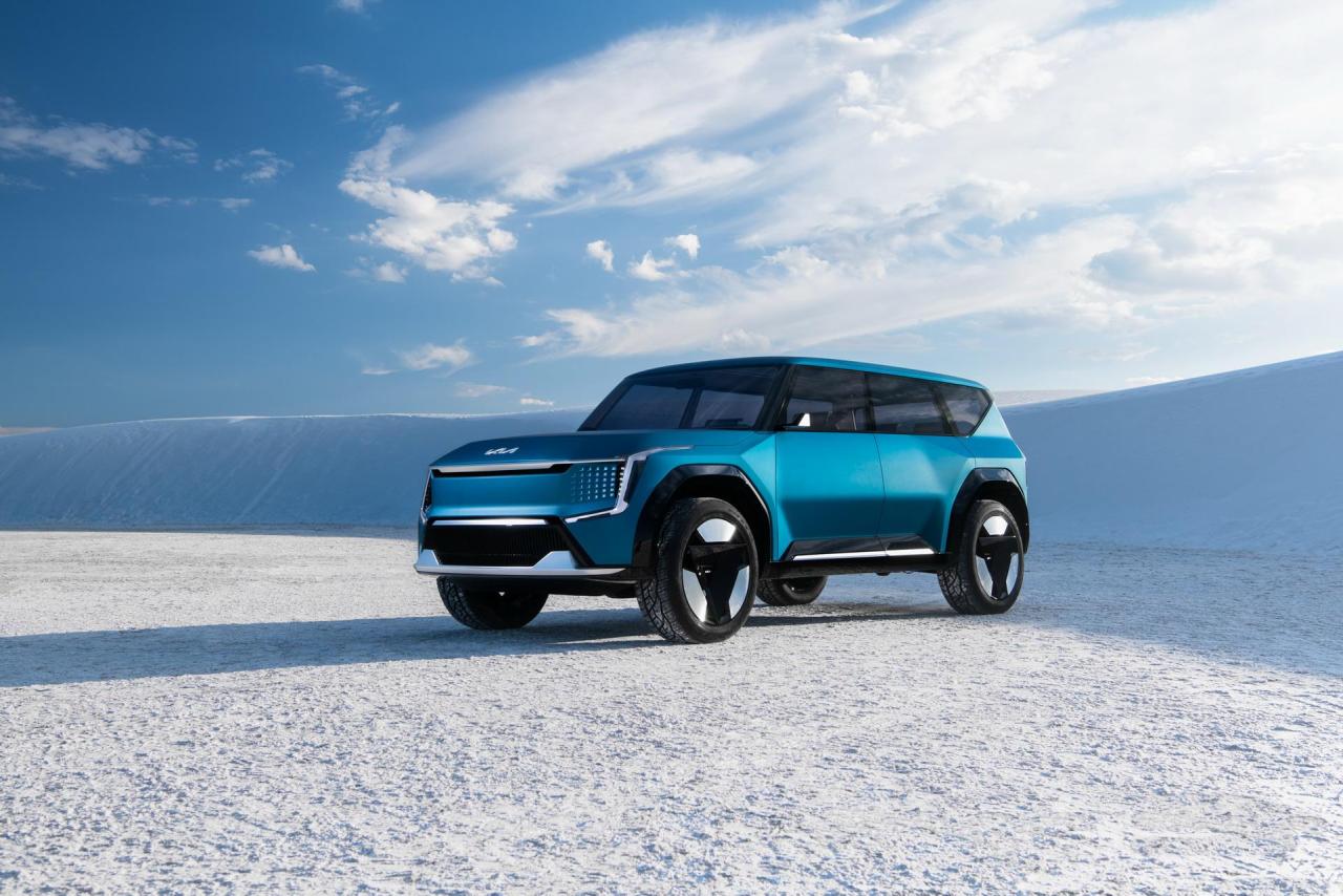 Kia-EV9-Concept-EV4.jpg
