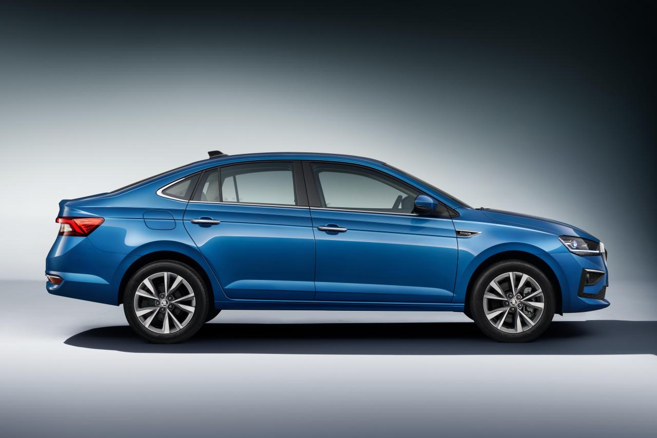Skoda_Slavia_side.thumb.jpg.d7e94fe08f9c5994d21031e52cbd6f35.jpg
