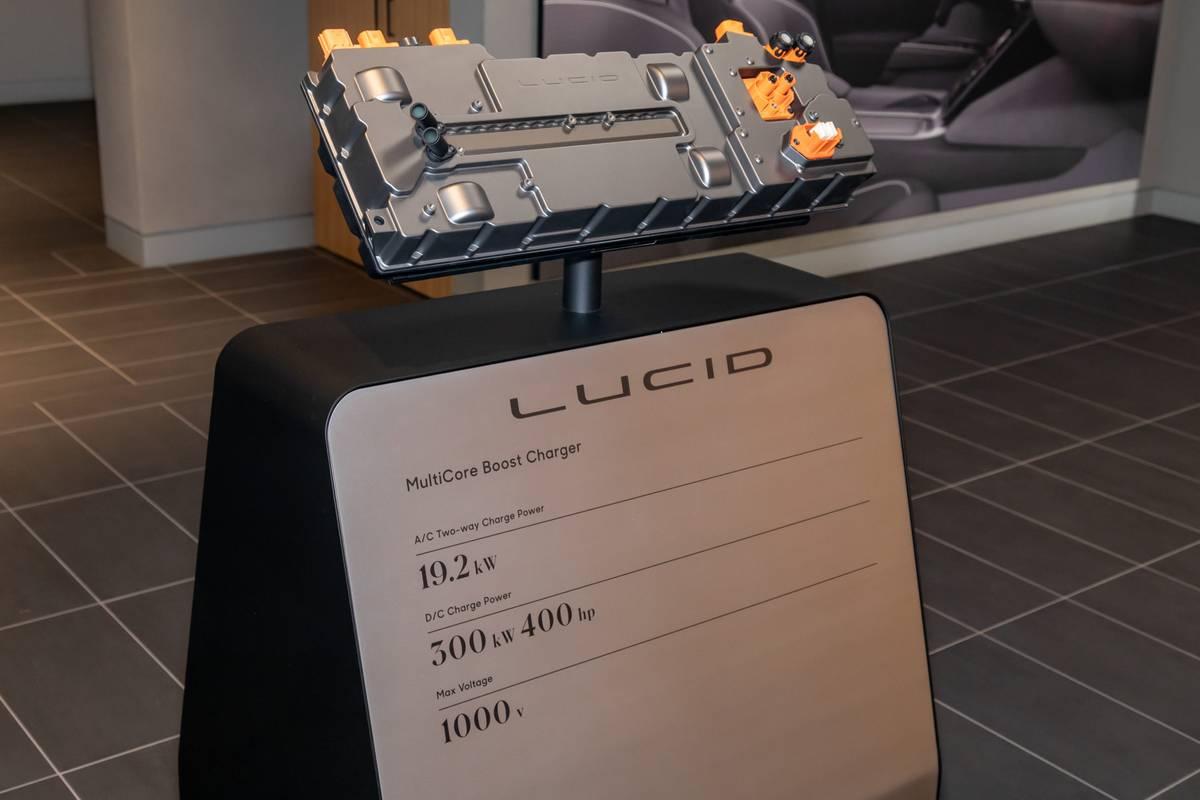 lucid-air-2022-20-multicore-boost-charger-sedan-scaled.jpg