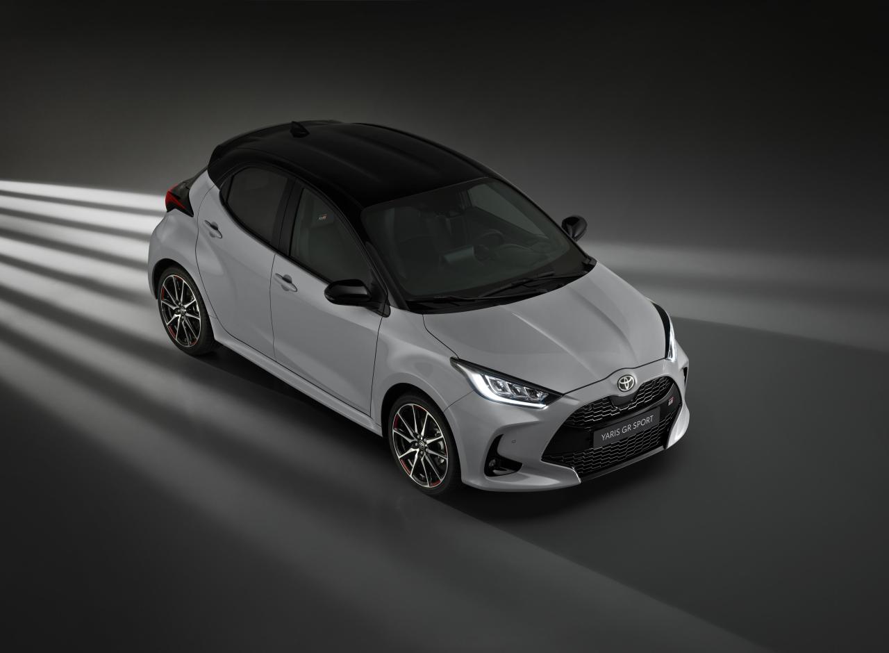 2021-kf3-yaris-gr-sport-hero-high-006-2.jpg