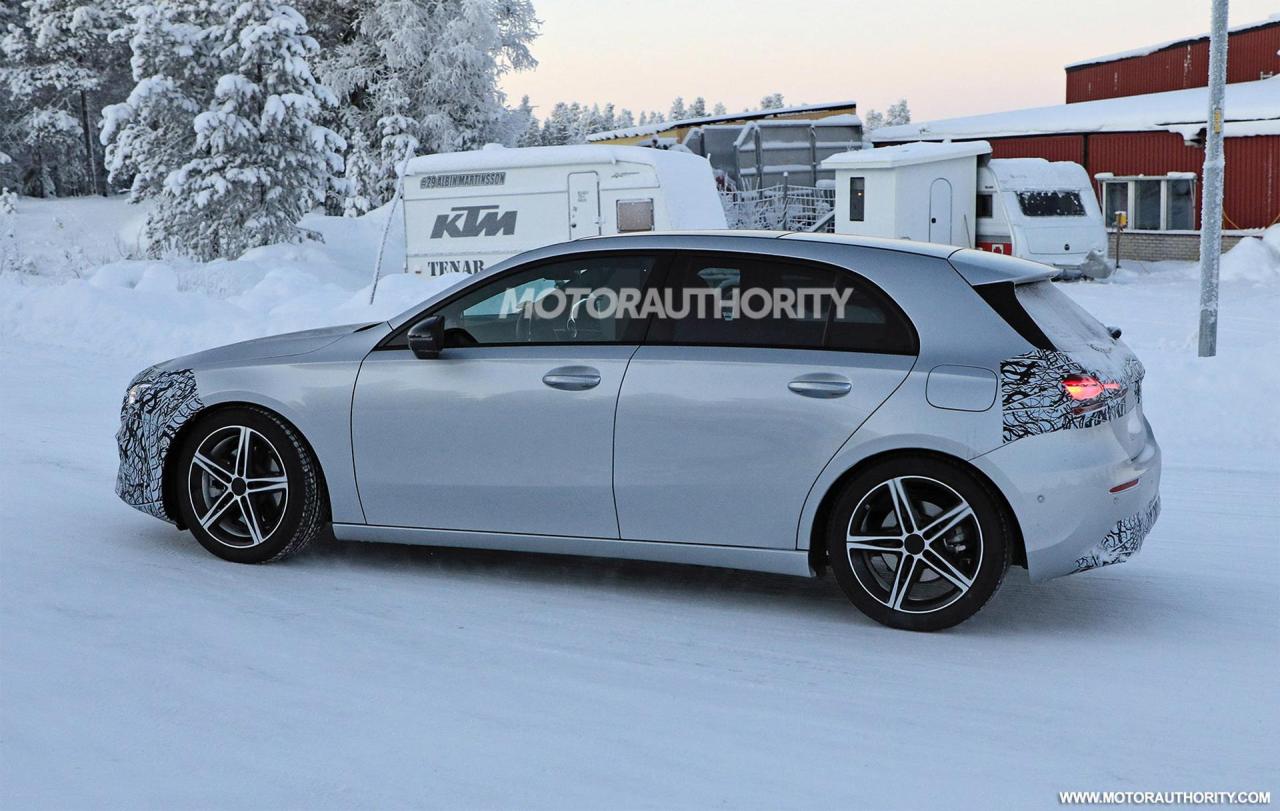 2023-mercedes-benz-a-class-hatchback-facelift-spy-shots--photo-credits-baldauf-sb-medien_100818232_h.jpg