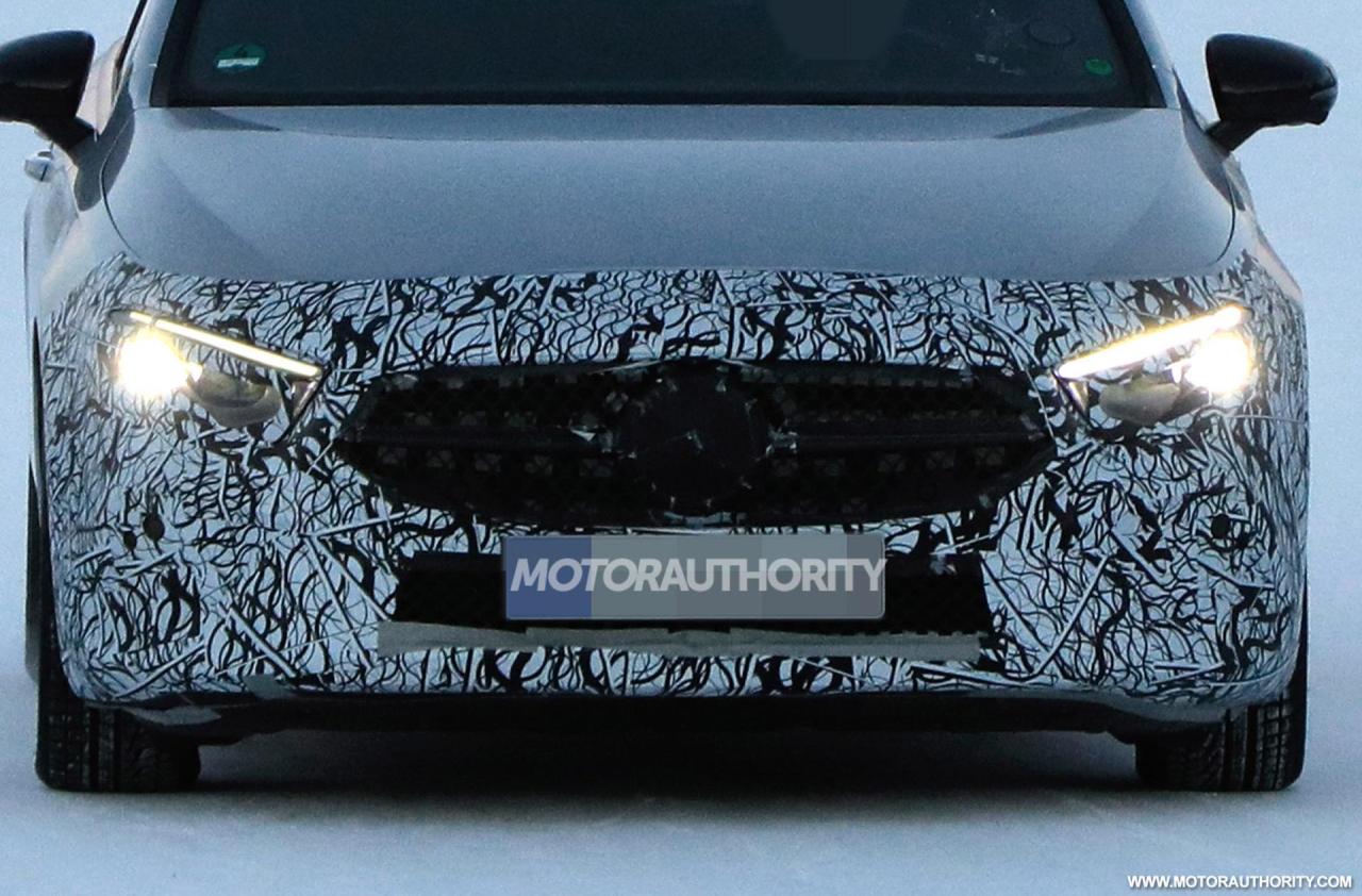2023-mercedes-benz-a-class-hatchback-facelift-spy-shots--photo-credits-baldauf-sb-medien_100818238_h.jpg