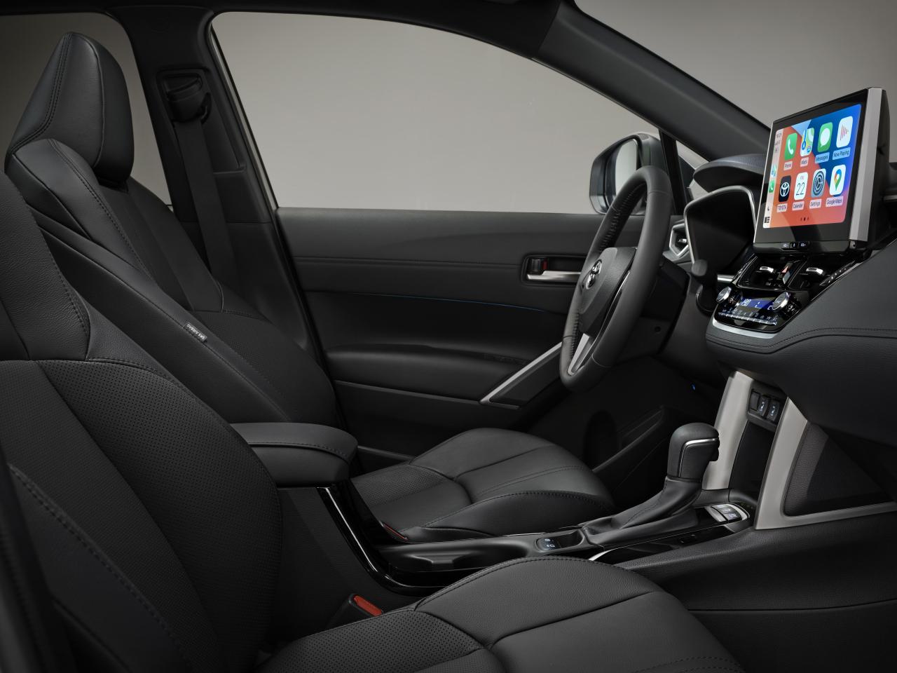 22corollacrosshybrid-2.jpg