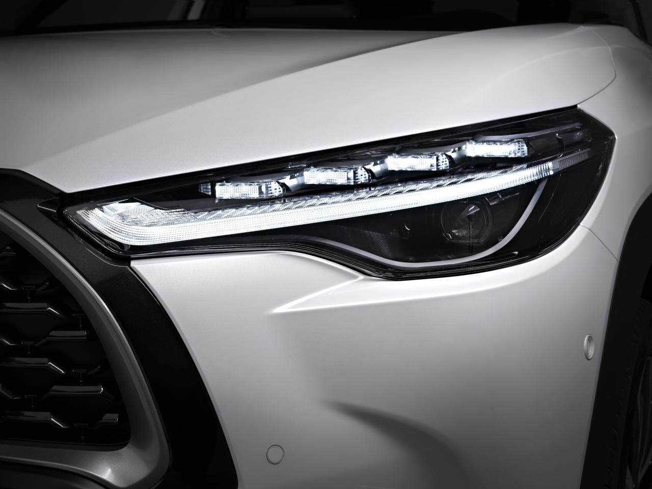 7corollacrosshybrid-2.jpg