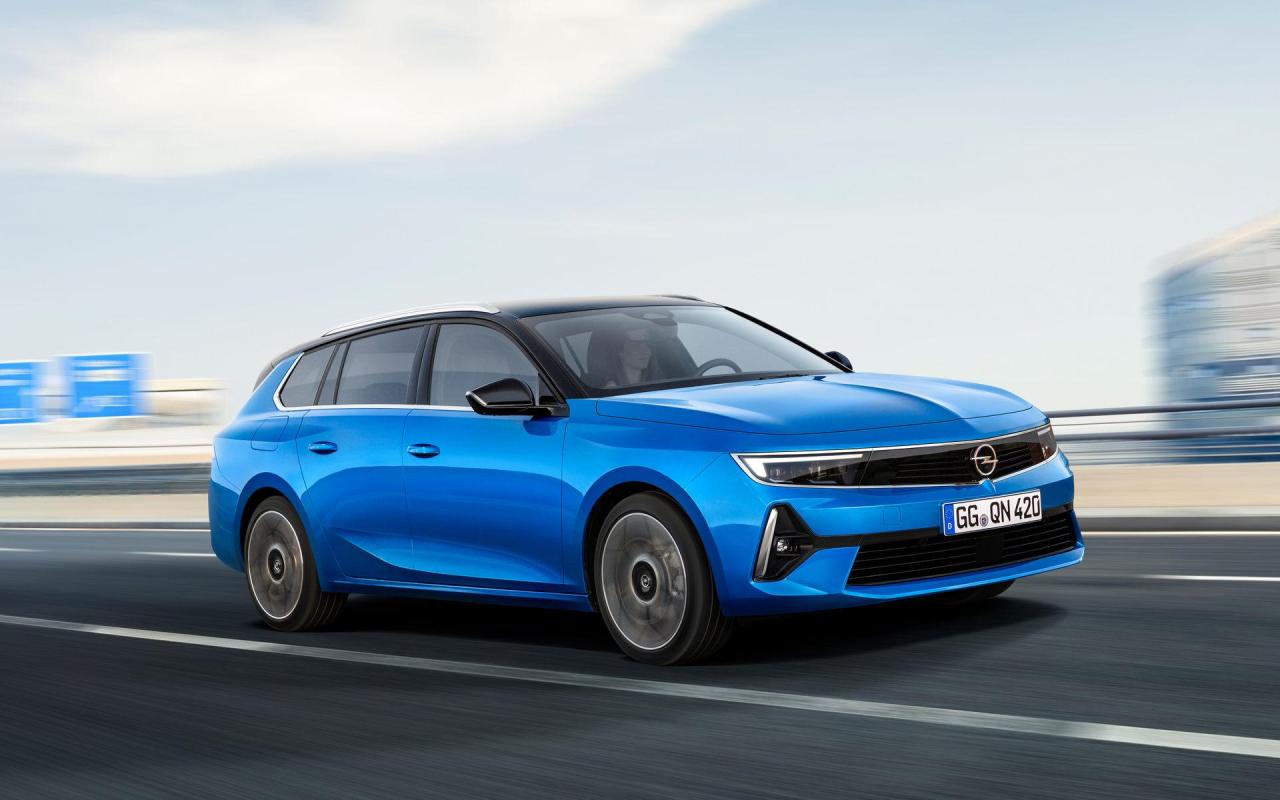 Opel-Astra-Sports-Tourer-2.jpg