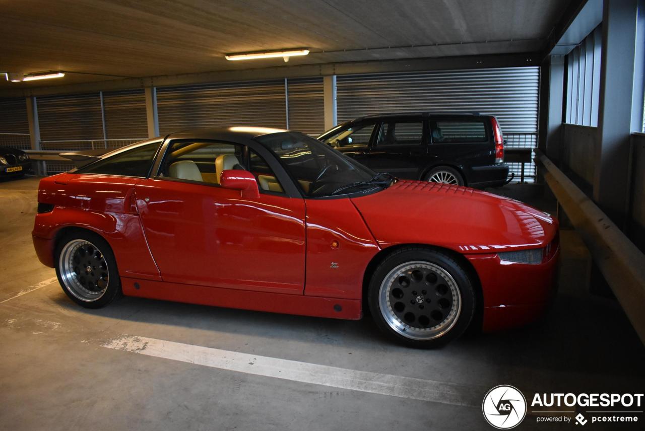 alfa-romeo-sz-c400317012020200541_2.jpg