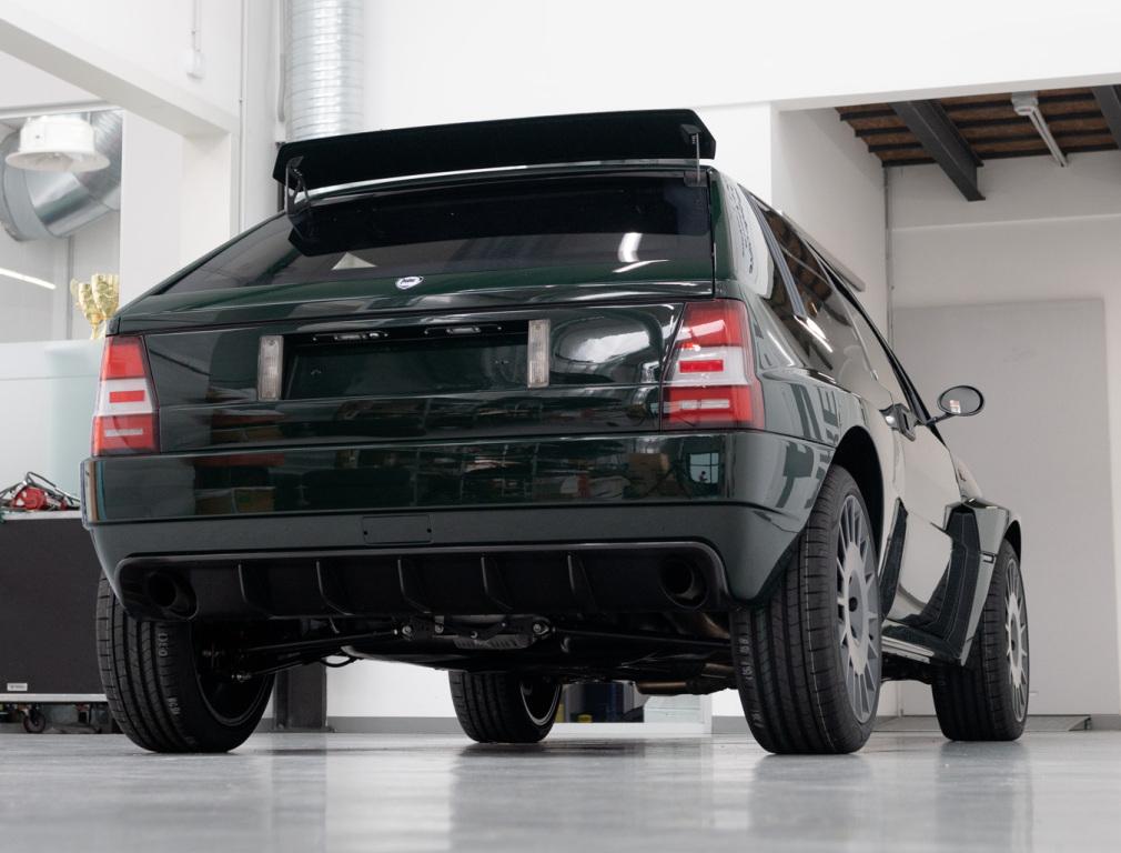 automobili_amos_delta_futurista_163_013605a105450402.jpg.78a5d79354565e5121e95d4080105640.jpg