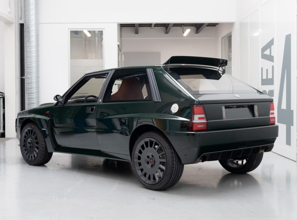 automobili_amos_delta_futurista_3575_00df049807c805c3.jpg.cef1ca79ba3c337afaaf7287d442b691.jpg