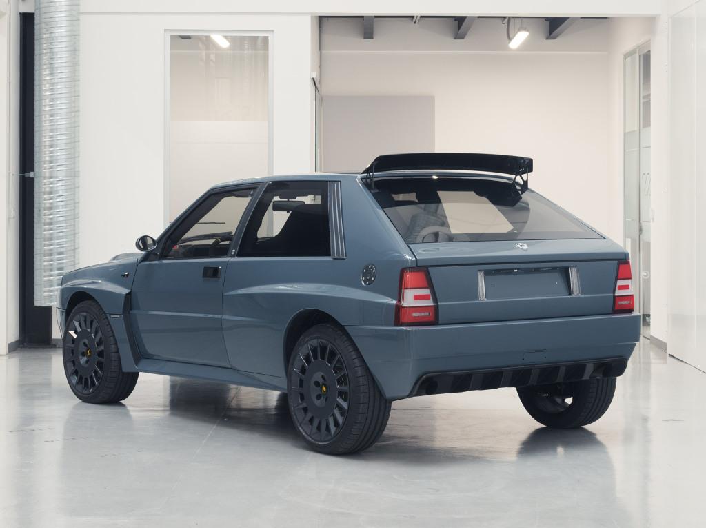 automobili_amos_delta_futurista_517_02b8022c0a8007d8.jpg.36dd4eef15b6aa47a2a9a0a3b9e33b94.jpg