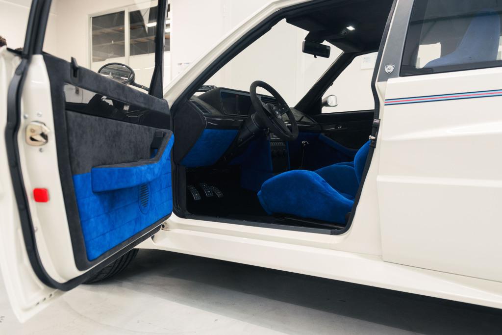automobili_amos_delta_futurista_667.jpg.e26a97512052e20e6d6606c43263e7dc.jpg