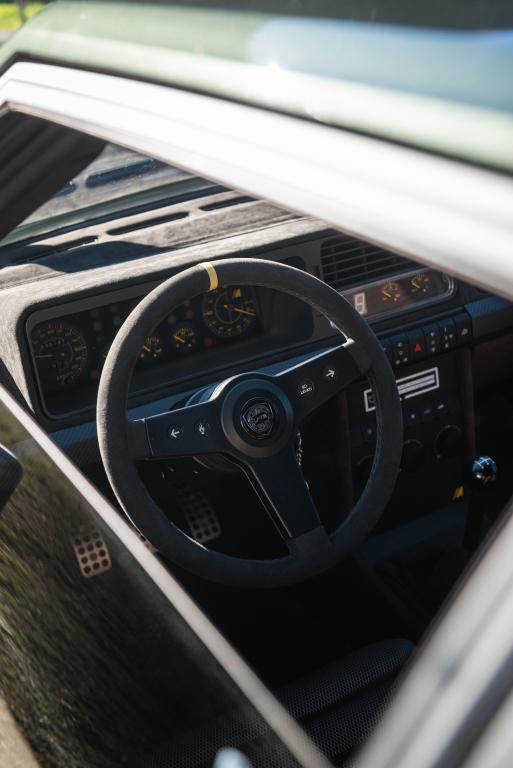 automobili_amos_delta_futurista_731.jpg.206ed8cdf75222fca781435014d82cba.jpg
