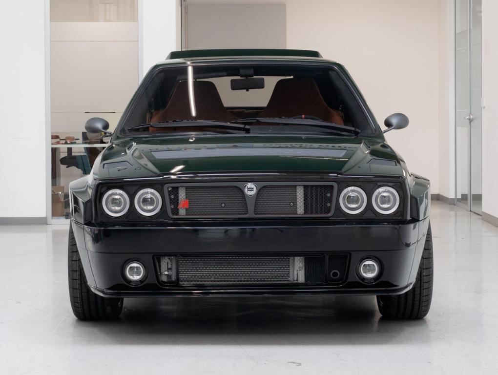automobili_amos_delta_futurista_86_023905ef04e103ac.jpg.a06677cc911a4af92cd5ac6656caa803.jpg