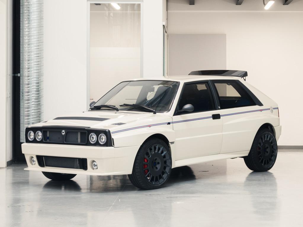 automobili_amos_delta_futurista_976_02ea029c09b30748.jpg.512f7b6c53fc7cebd3461beda799f515.jpg