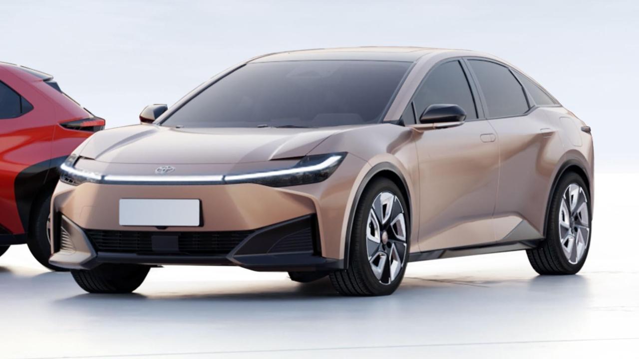 this-is-probably-the-electric-corolla-toyota-will-build-with-byd_2.thumb.jpg.2b22c28d1c25bcef4554f712d8a54488.jpg