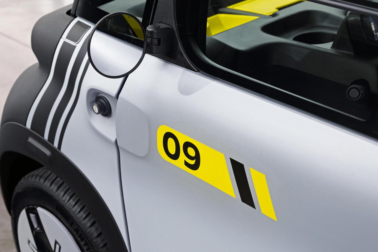 02-Opel-518070.thumb.jpg.893dba00a6c72c78b0677ed045aa2b56.jpg