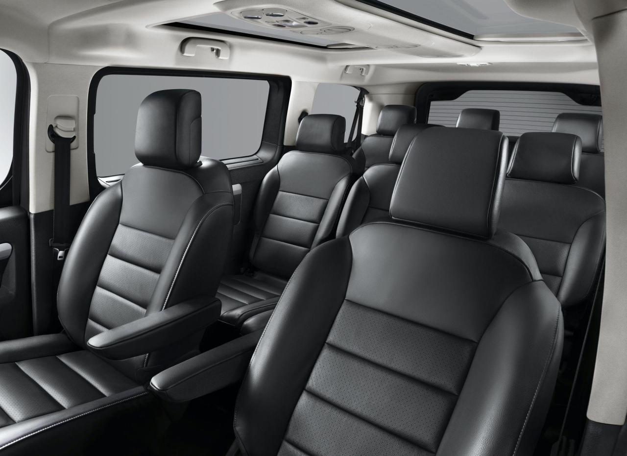 2021-Opel-Zafira-e-Life-8.jpg