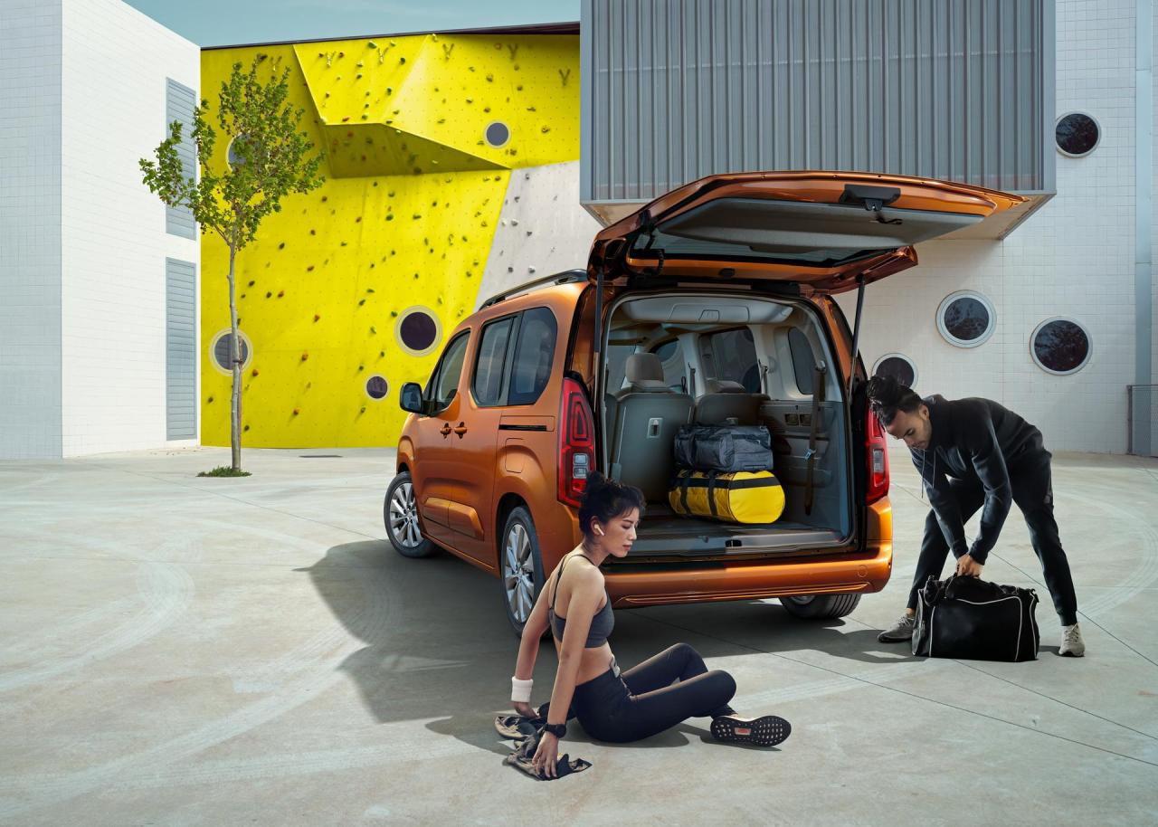 2021-opel-combo-e-life-6.jpg