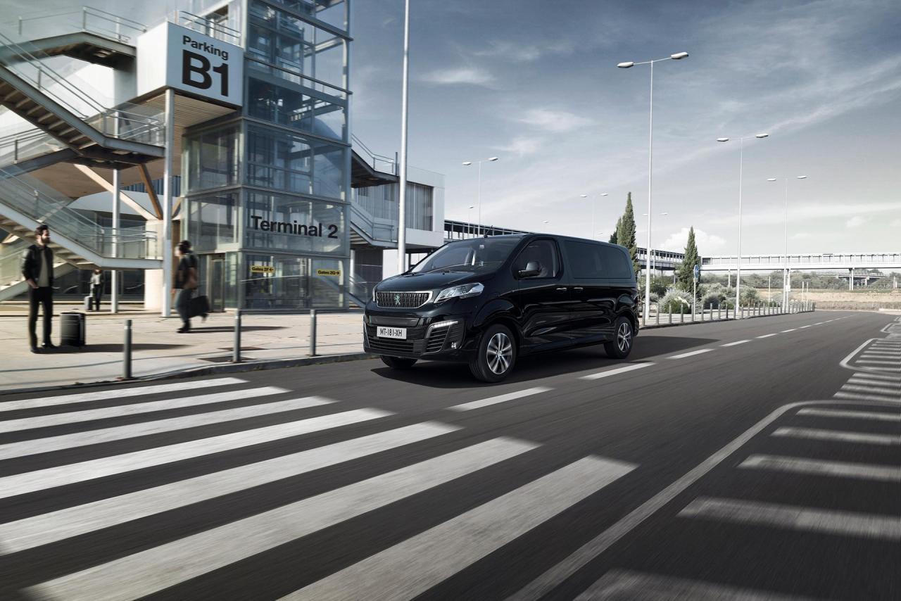 2021-peugeot-e-traveller-11.jpg