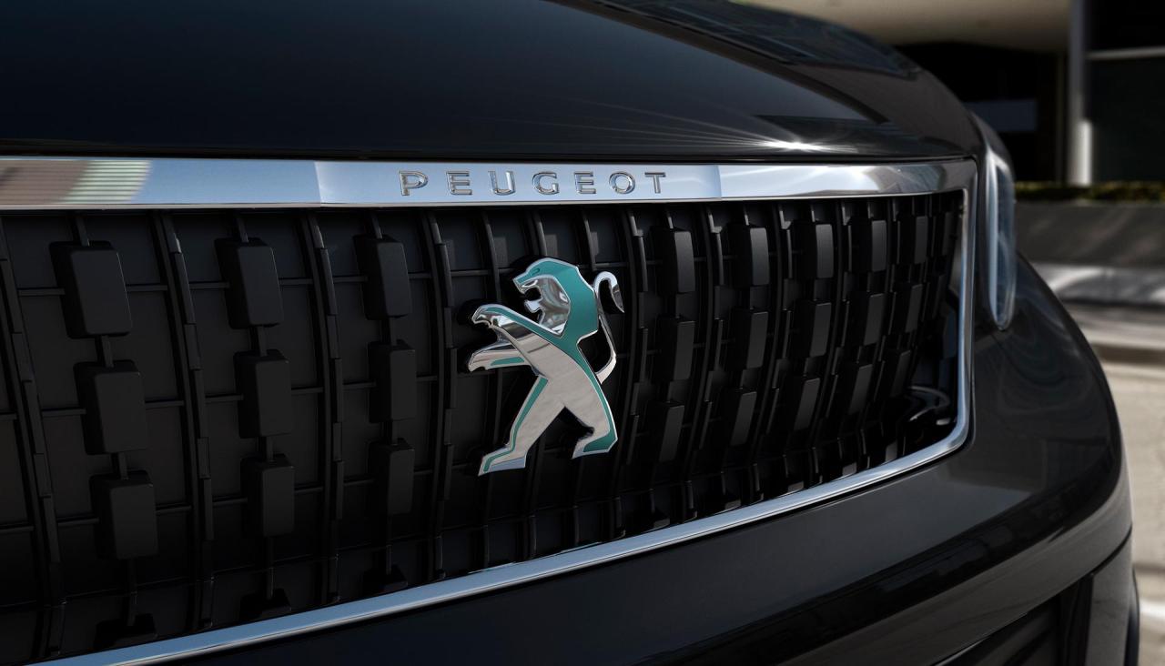 2021-peugeot-e-traveller-17.jpg
