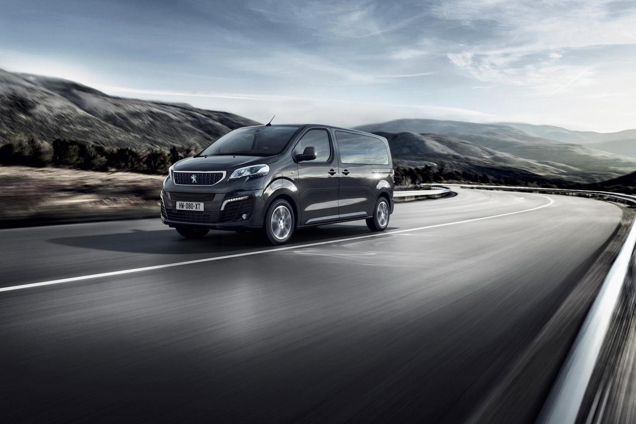 2021-peugeot-e-traveller-2.jpg