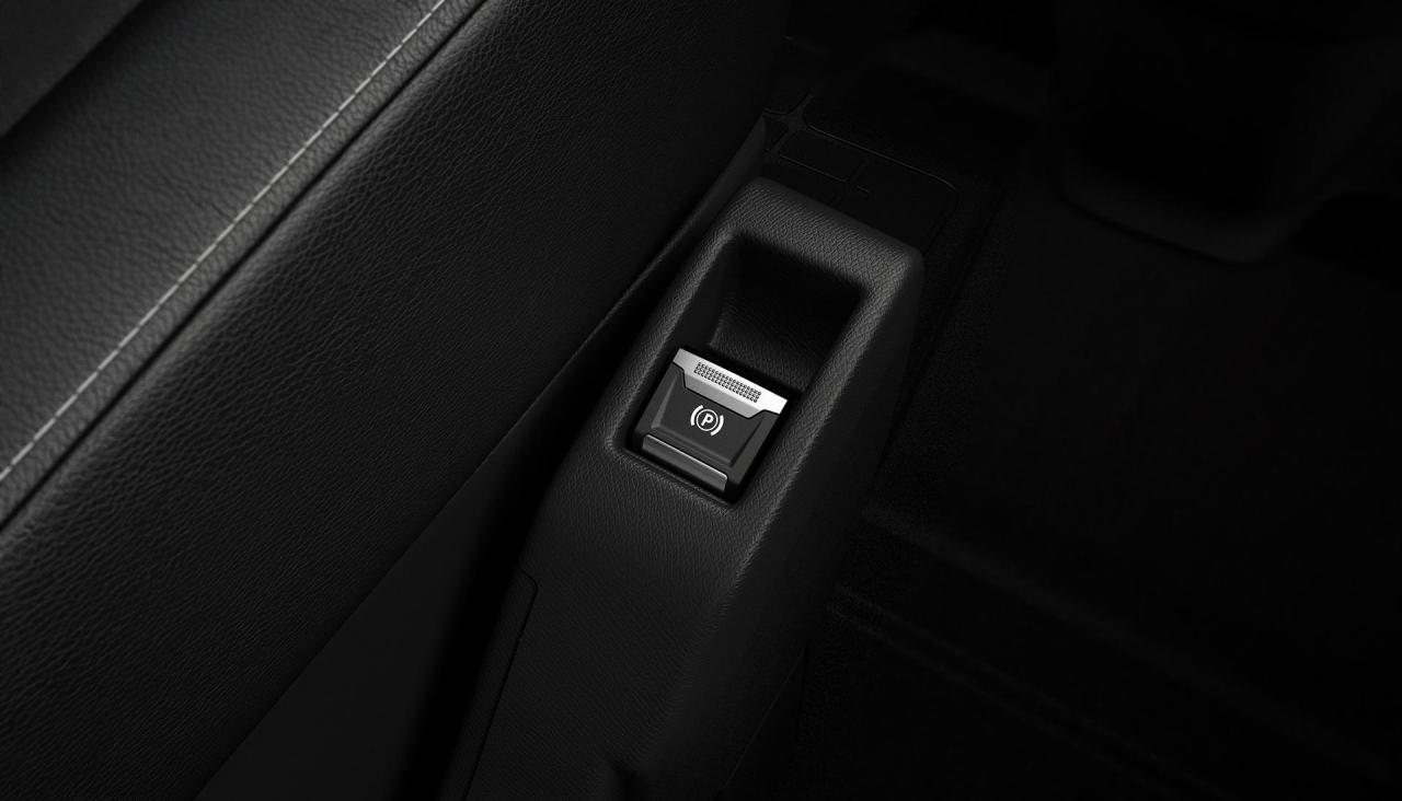 2021-peugeot-e-traveller-25.jpg