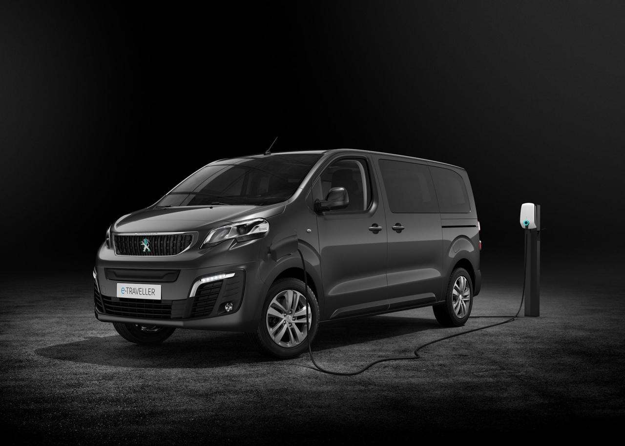 2021-peugeot-e-traveller-8.jpg