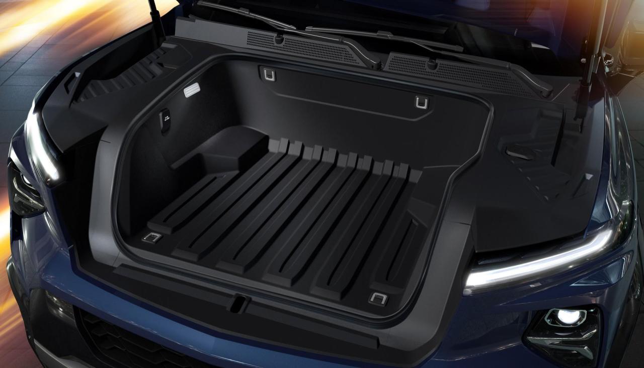 2024-Chevrolet-Silverado-EV-10.jpg