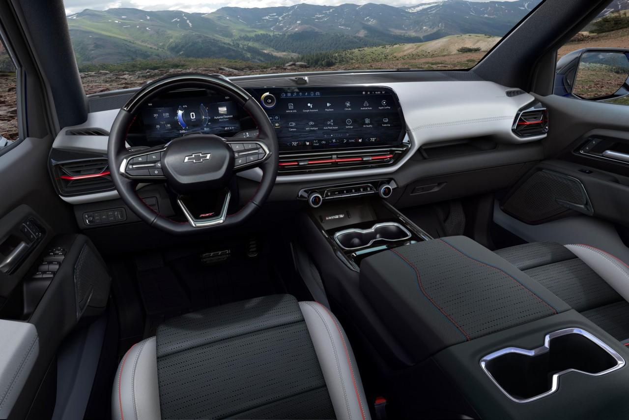 2024-Chevrolet-Silverado-EV-15.jpg