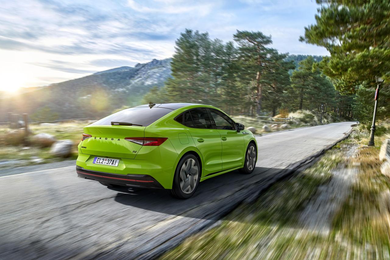 23_SKODA_ENYAQ_COUPE_RS_iV.thumb.jpg.7a981abade437cb7304dc440d02ee21d.jpg