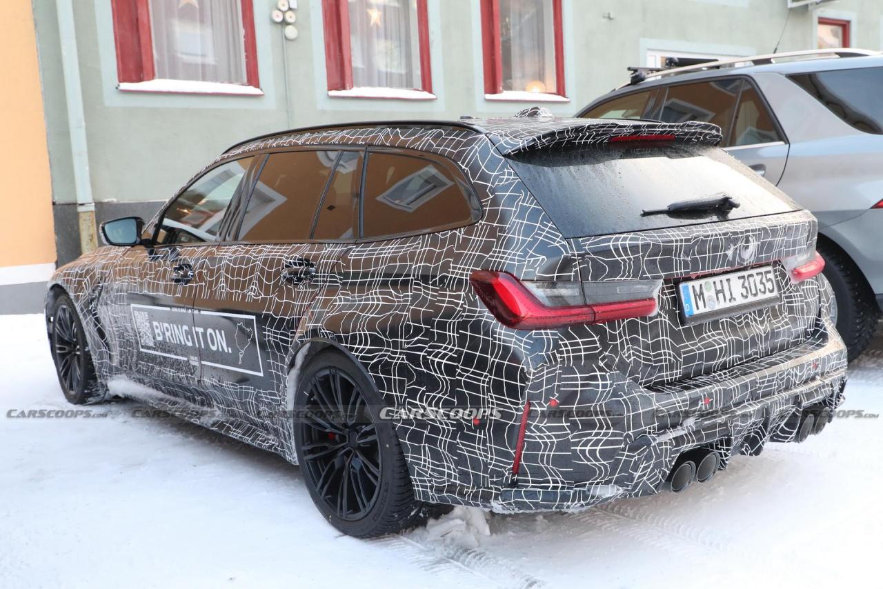 BMW-M3-Touring-8.thumb.jpg.2540ebe08a6ba31fba51628b4627dbea.jpg