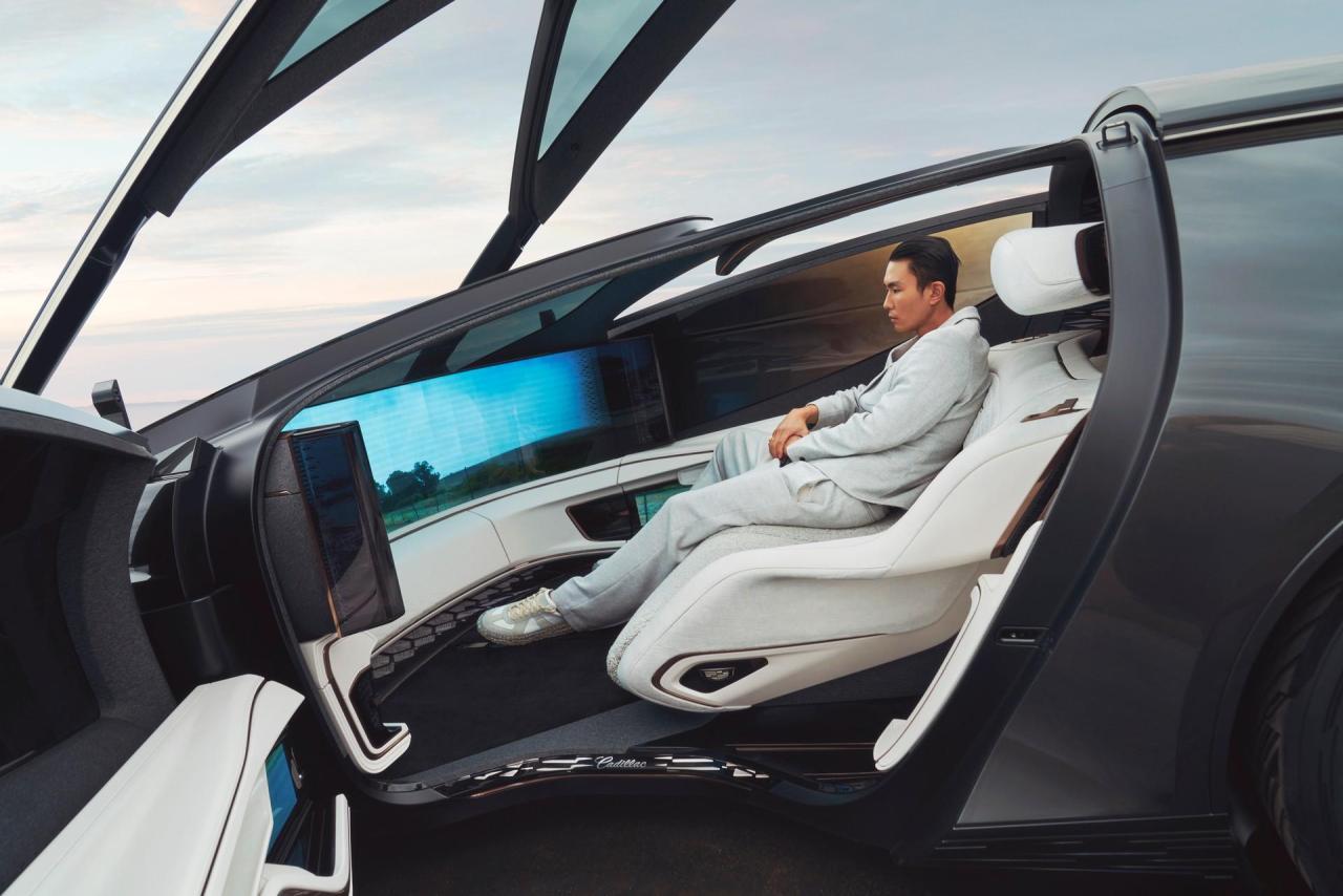 Cadillac-InnerSpace-Concept-27.jpg