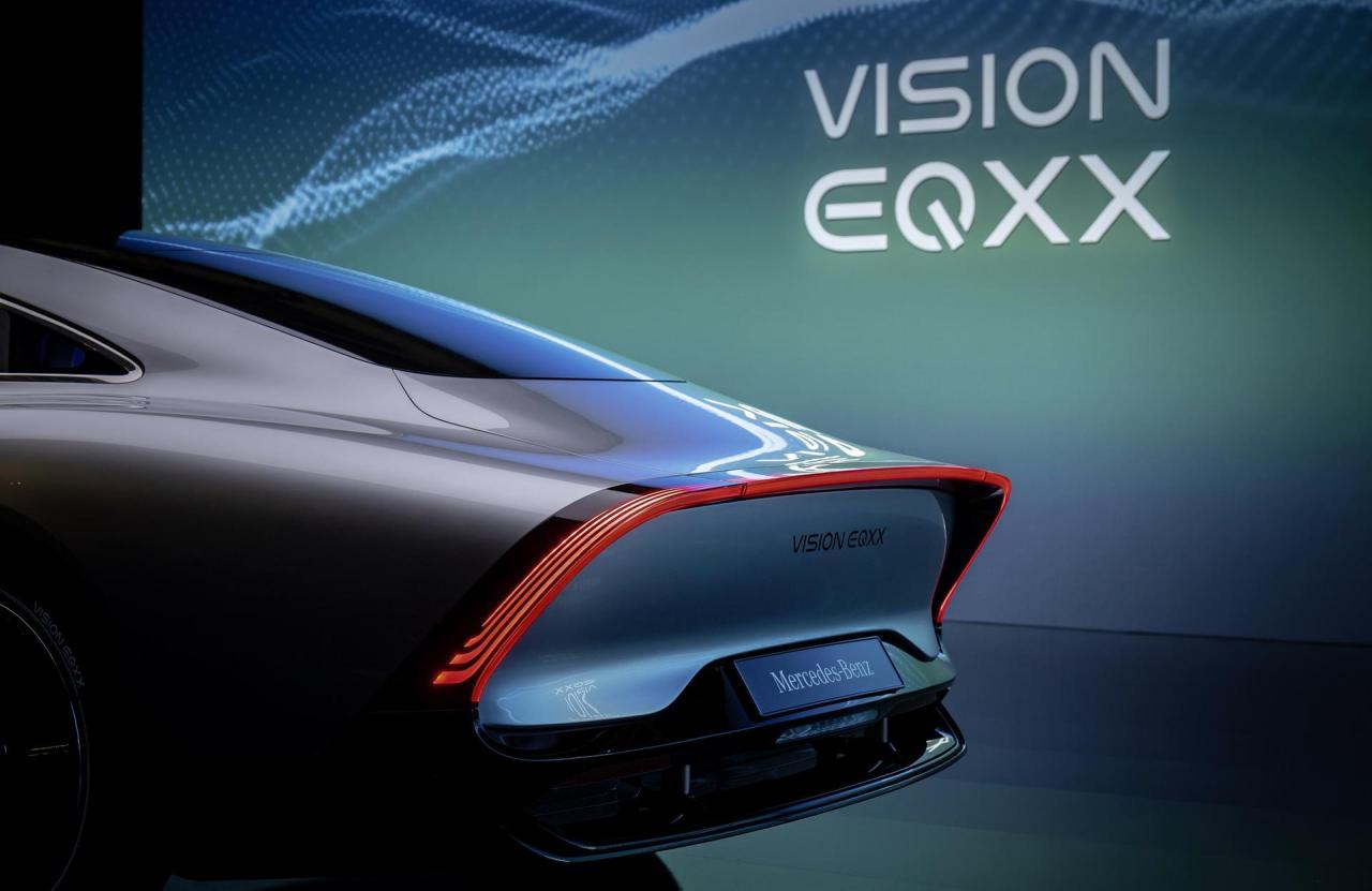 Mercedes-EQXX-10.jpg