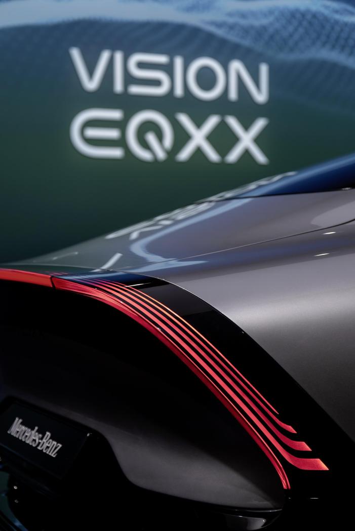 Mercedes-EQXX-16.jpg