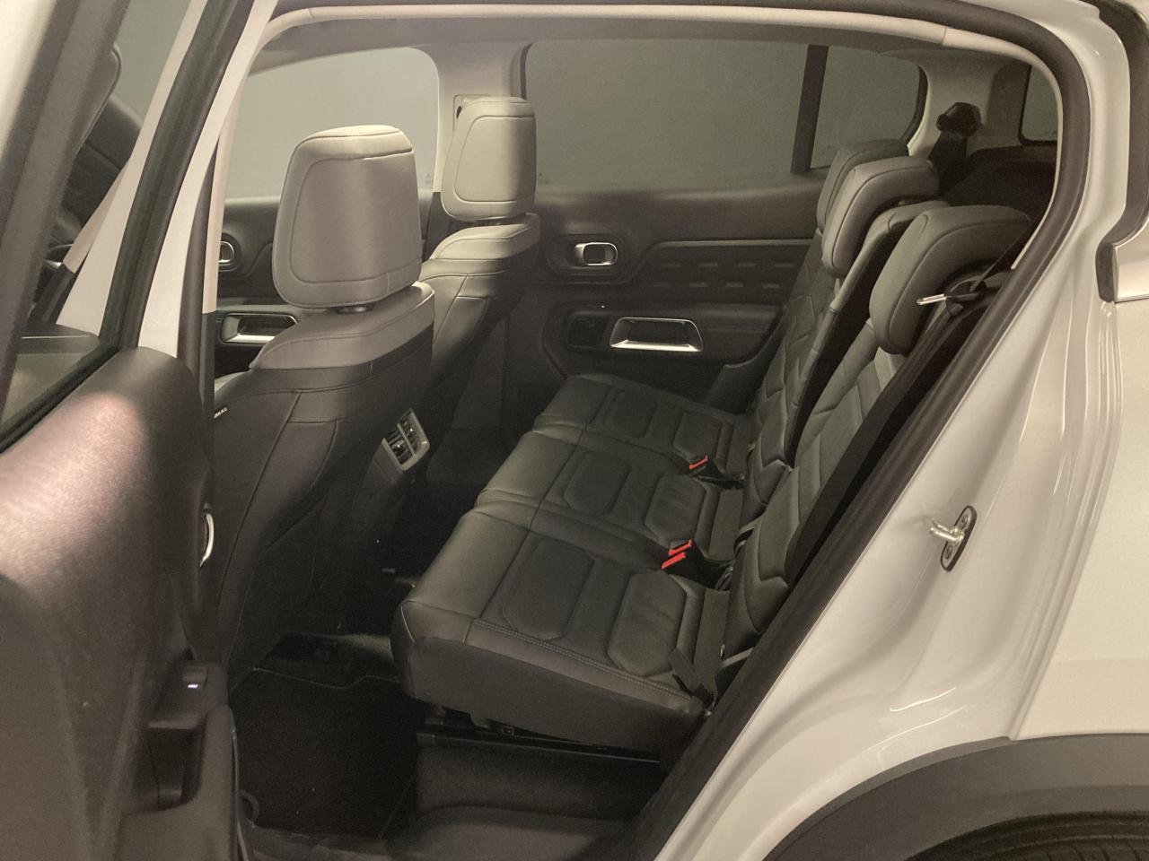 S0-presentation-video-citroen-c5-aircross-restyle-2022-il-prend-du-muscle-701008.thumb.jpg.8b13a0c2adb1d0b534116beb850e22ca.jpg