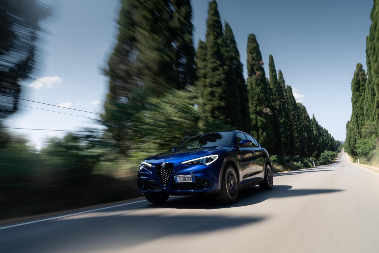 Stelvio_My22_PSC5349_Sprint.thumb.jpg.4cb59683e5ab088c464a358b80ca2bad.jpg