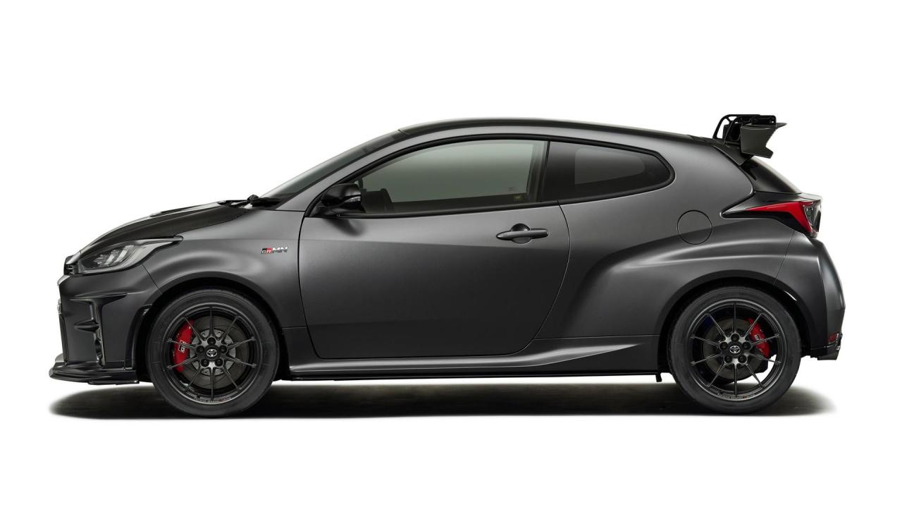 Toyota-GRMN-Yaris-6.jpg