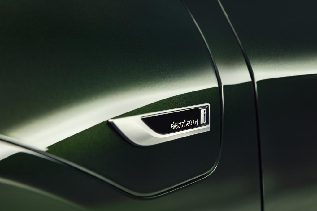 bmw_x2_edition_goldplay_3.jpg.d3e17c209e1821b863ecd143f7d366d0.jpg