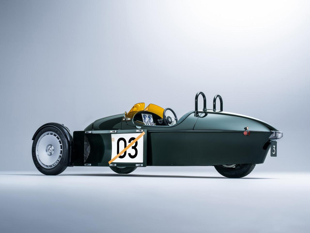2022-Morgan-3-Wheeler-studio-00022.jpg