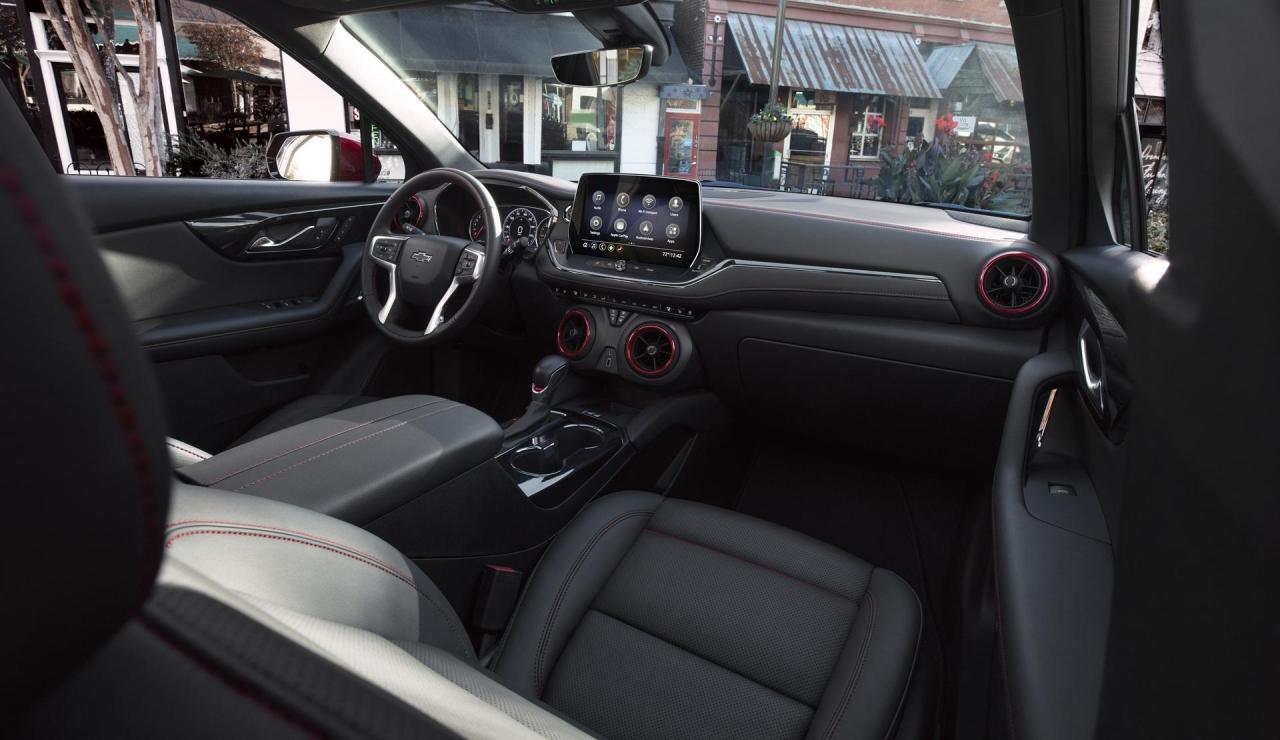 2023-Chevrolet-Blazer-11.jpg