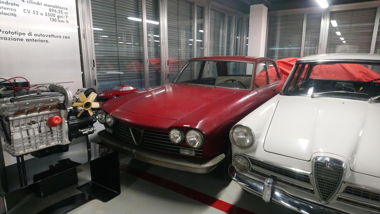Alfa Romeo 2600 Prototipo-Proposta di stile.JPG