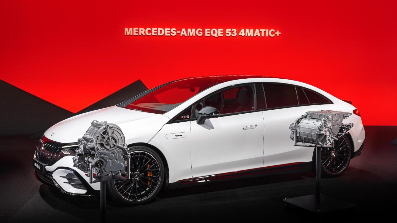 AMG-EQE-53-00010.jpg