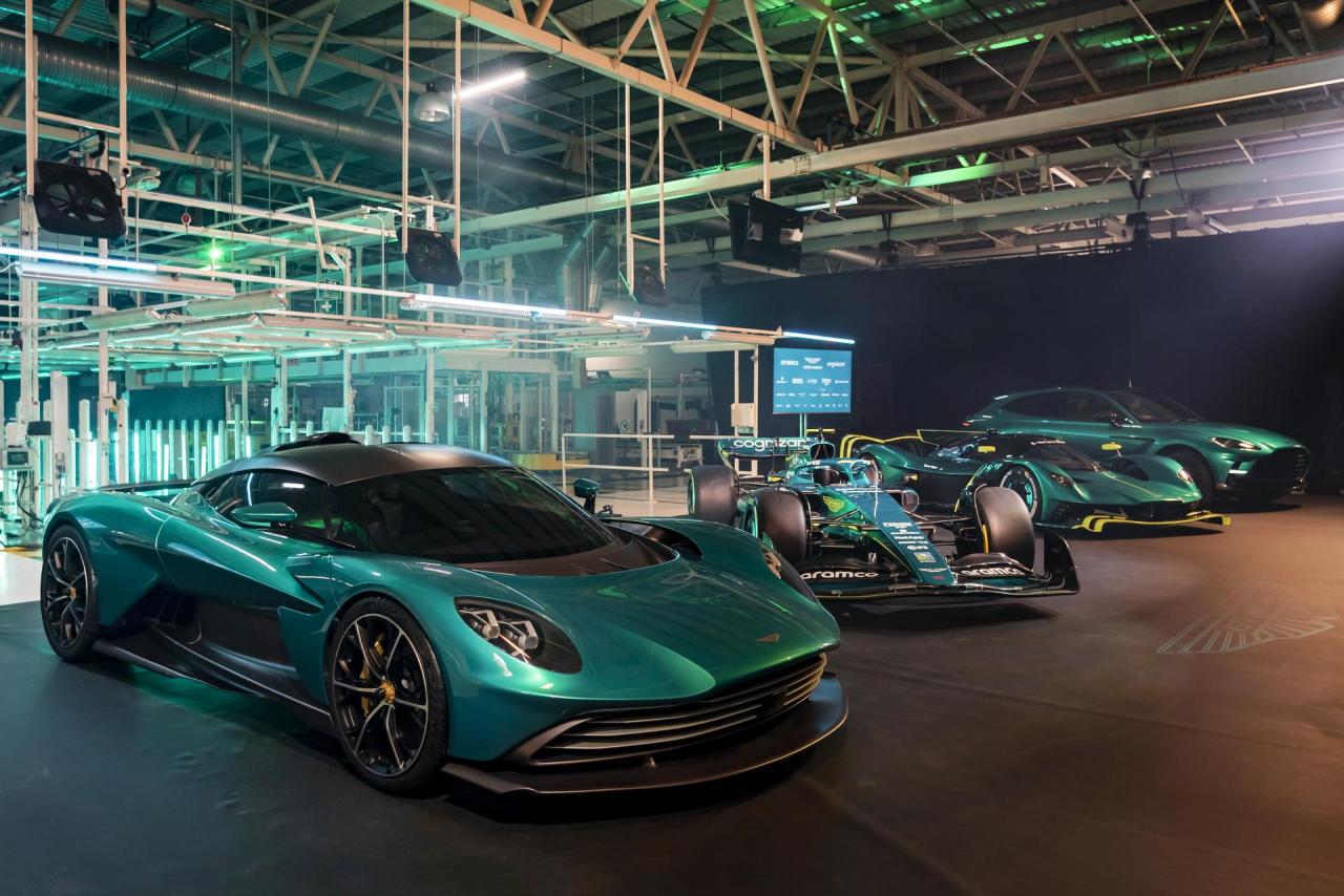 Aston-Martin-AMR22-4.thumb.jpg.8a3913fa046b92f9dcd5b8407a6aaaa8.jpg