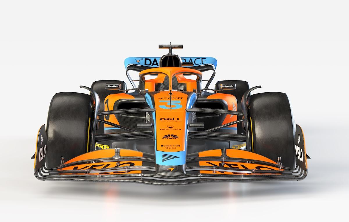 MCL36_Launch_2.jpg.24859fea0b014859103c9d1cdf7f92b0.jpg