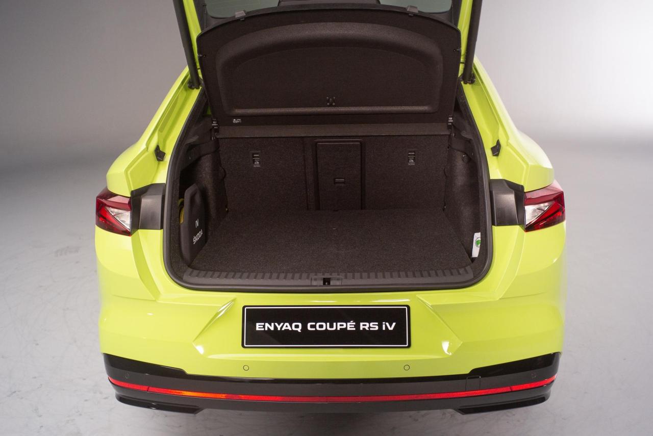 S0-presentation-skoda-enyaq-coupe-703185.thumb.jpg.5cd3c4e2286e32c4e51bbf8ff5e6fc60.jpg