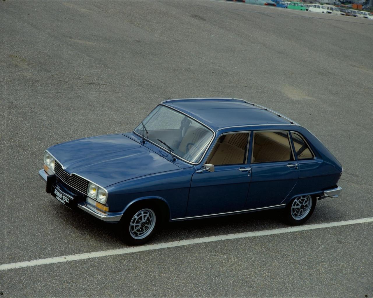 renault-16-can-be-considered-the-first-hatchback-in-the-world.jpg