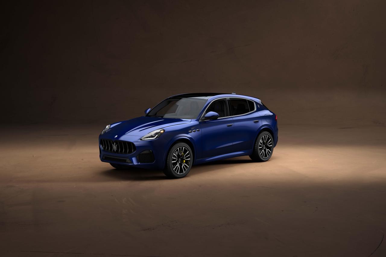 19114-MaseratiGrecaleGT-PrimaSerie.thumb.jpg.07a58787ad9fb9822b6c0af6e21664dc.jpg